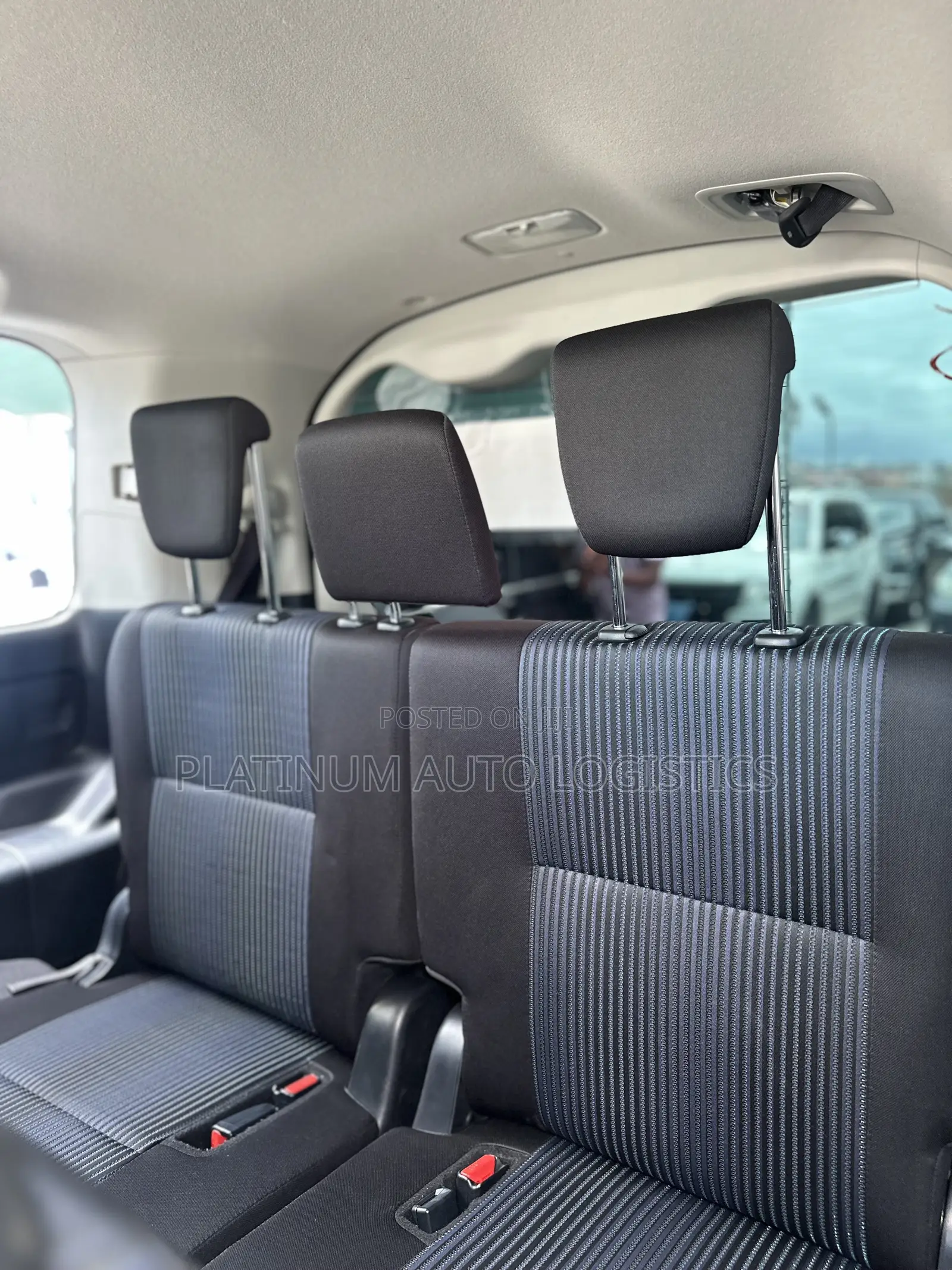 Toyota Voxy 2016 Black
