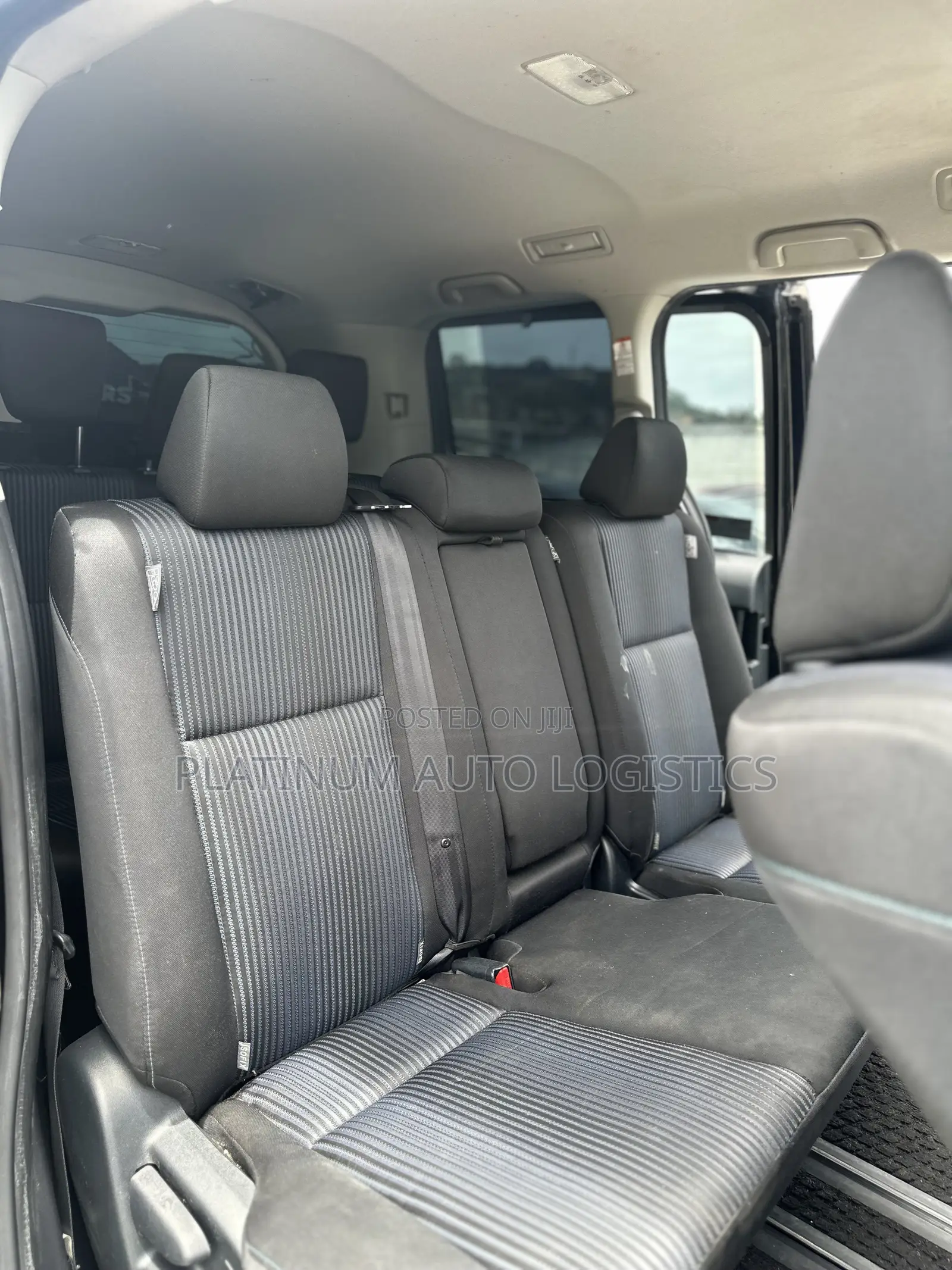 Toyota Voxy 2016 Black