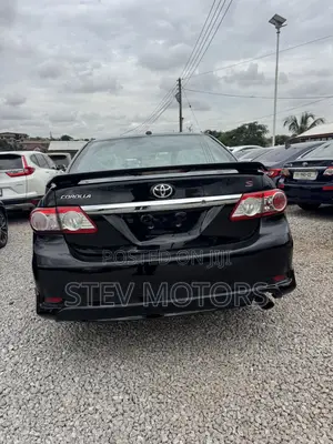 Toyota Corolla S 4dr Sedan (1.8L 4cyl 4A) 2013 Black