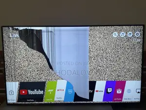 LG 65UK6700PVD 65 Inch for Parts - Screen Cracked - Boards Working