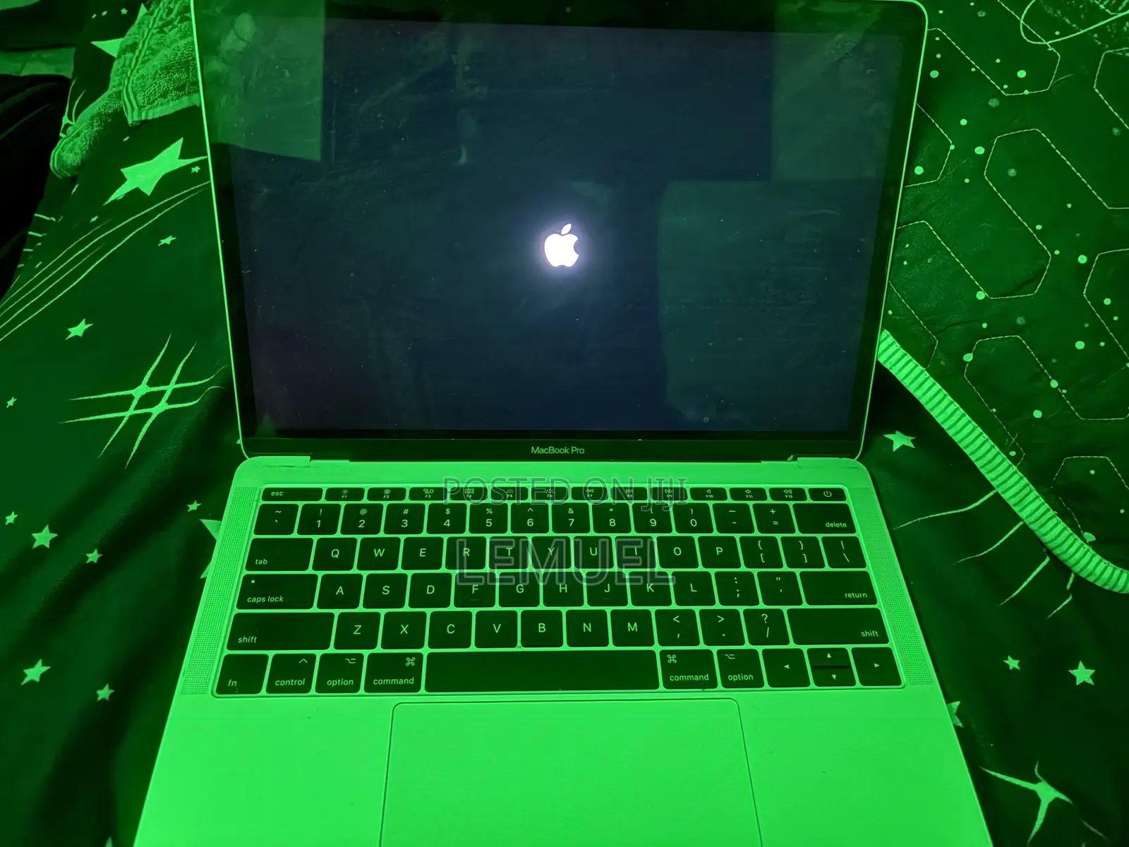 Laptop Apple MacBook Pro 2017 256GB Intel Core i5 SSD 256GB