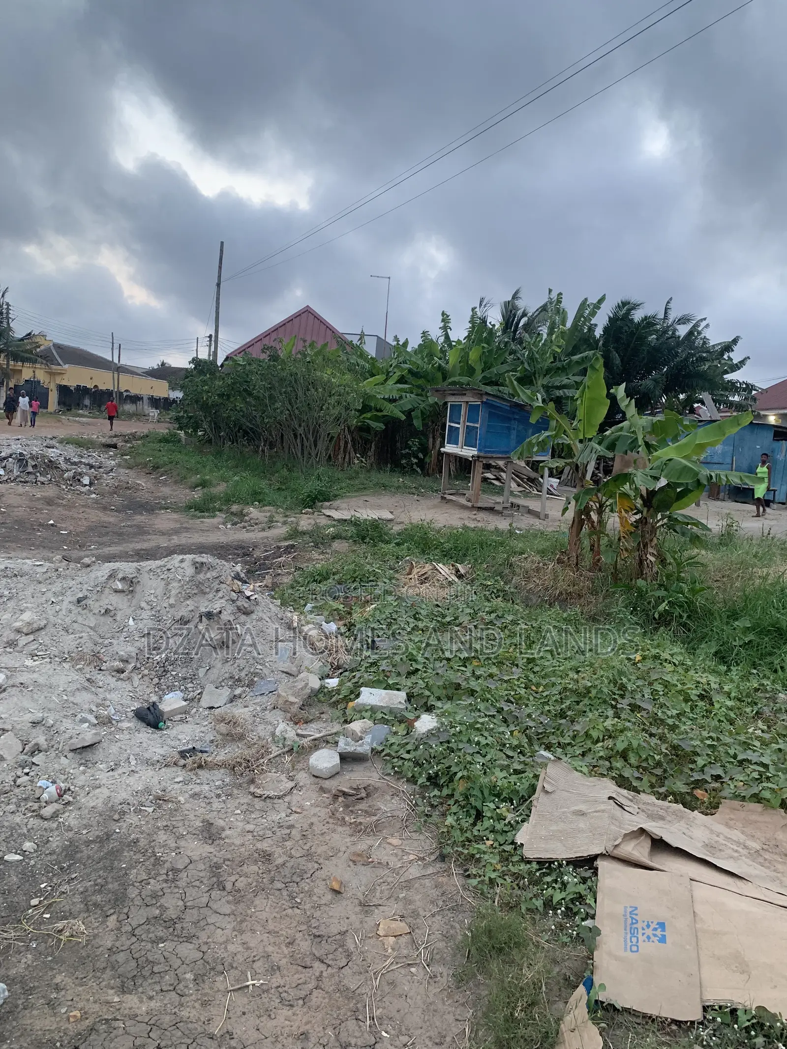 Half Plot for Sale , Size 60/80