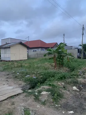 Half Plot for Sale , Size 60/80