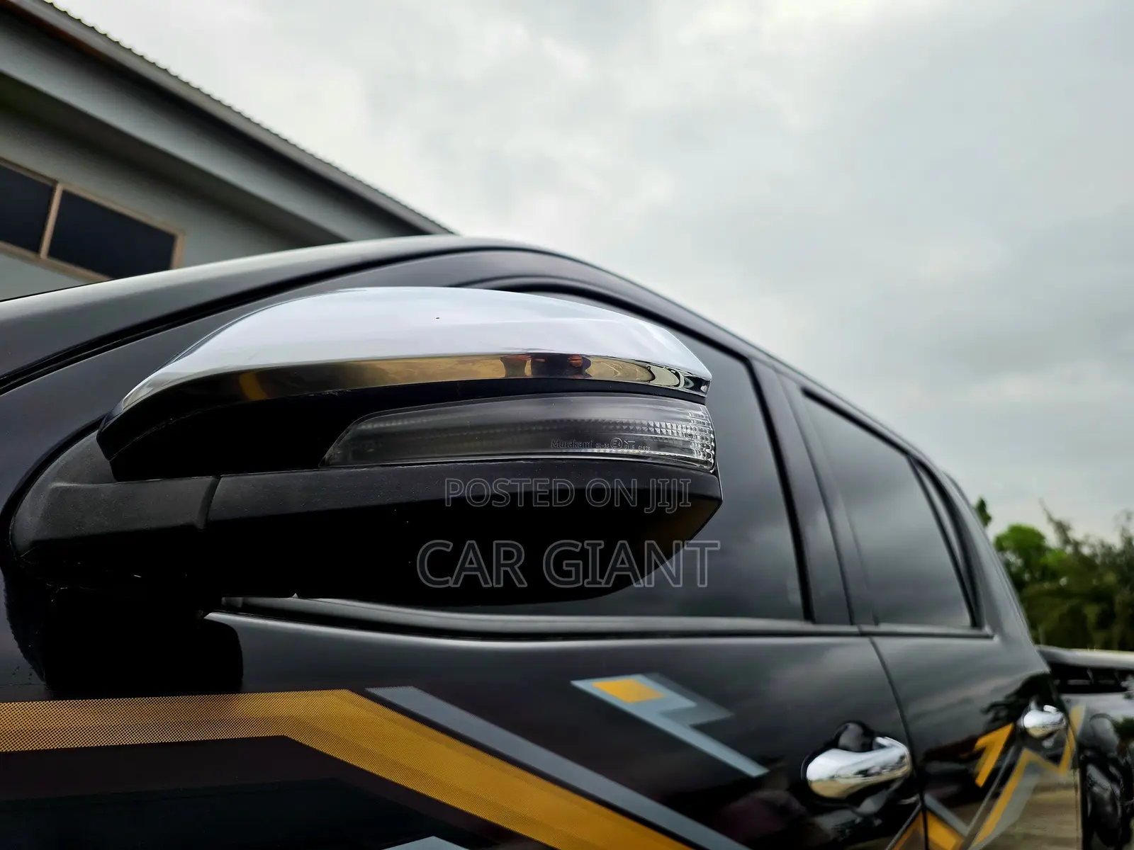 Toyota Hilux 2024 Black