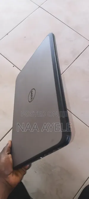 Laptop Dell Latitude 3540 8GB Intel Core i3 HDD+SSD 500GB