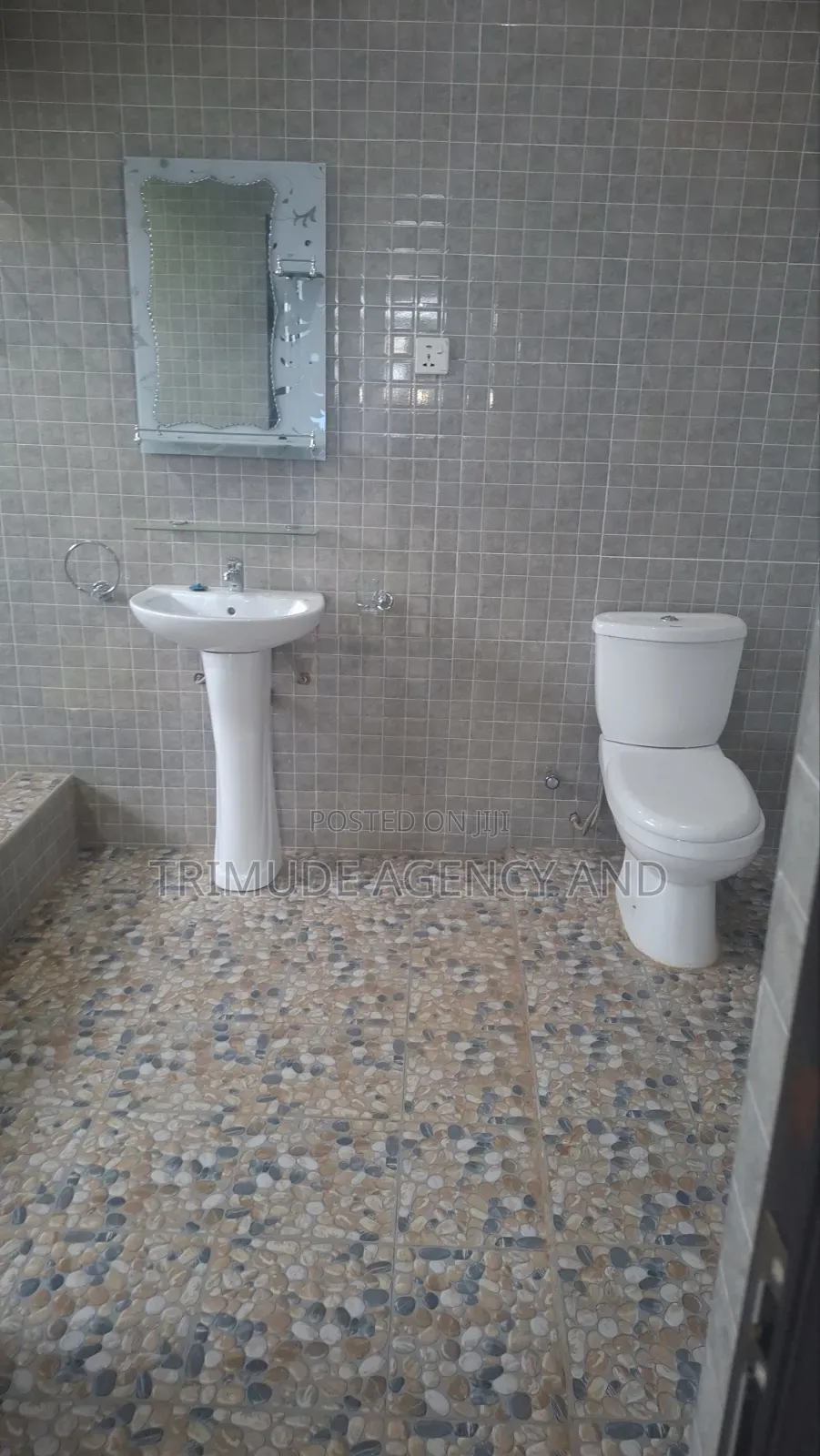 2bdrm Apartment in Trimude Agency And, Kumasi Metropolitan for rent
