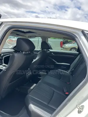 Honda Accord Touring 2018 White