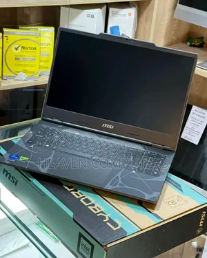 New Laptop MSI Cyborg 15 16GB Intel Core i7 SSD 1T