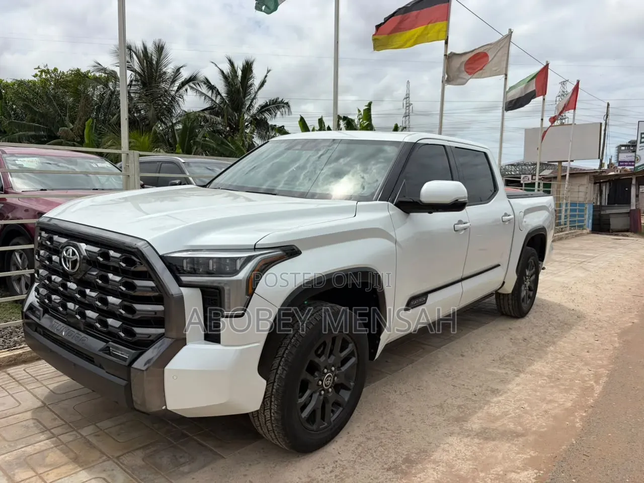 Toyota Tundra Platinum CrewMax 6.5' Bed 2023 White