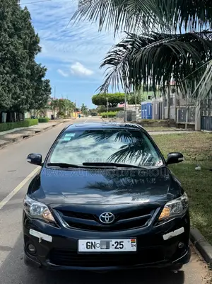 Toyota Corolla S 4dr Sedan (1.8L 4cyl 4A) 2013 Black