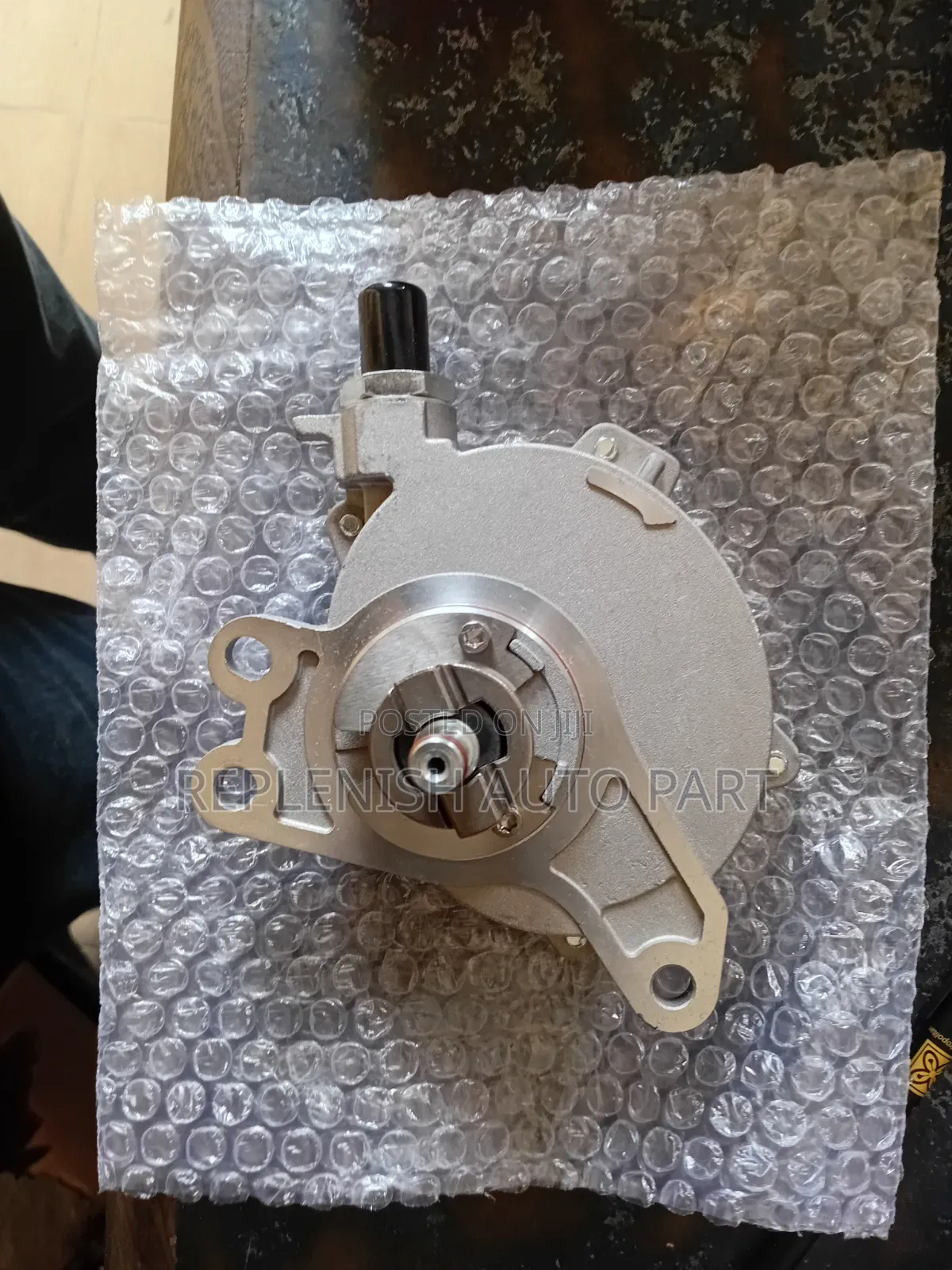 Original Vaccum Steering Pump Assy for Toyota Hilux and Fortuner