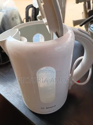 White Electric Cordless Kettle.