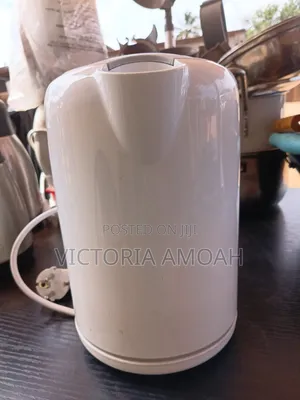 White Electric Cordless Kettle.