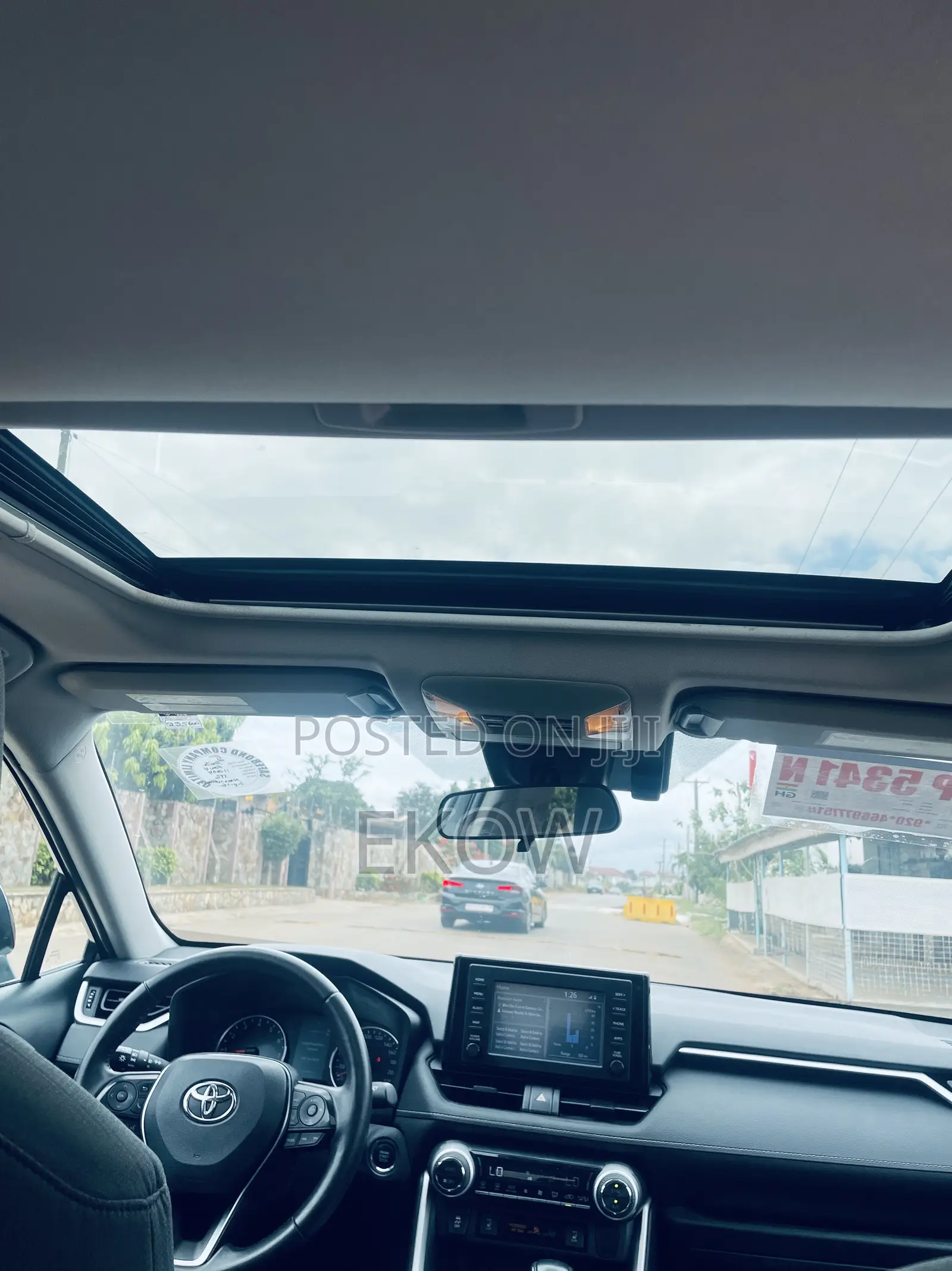 Toyota RAV4 XLE AWD 2020 Black