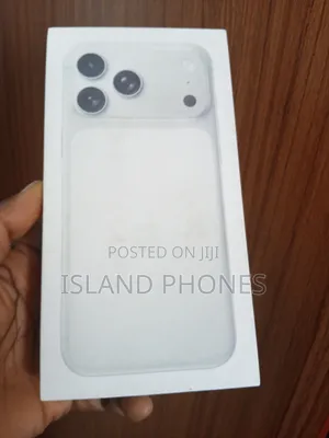 New Apple iPhone XS Max 256 GB Silver