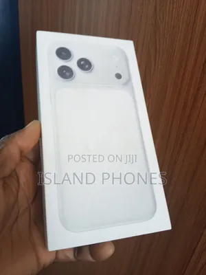 New Apple iPhone XS Max 256 GB Silver