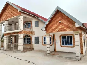 Furnished 7bdrm House in Middle Man Agency, Ejisu-Juaben Municipal