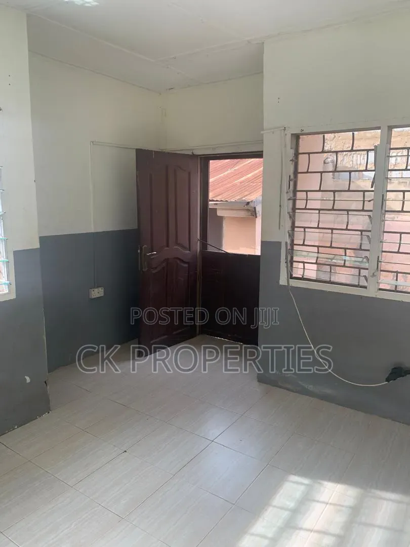 Mini Flat in ECOMOG for rent