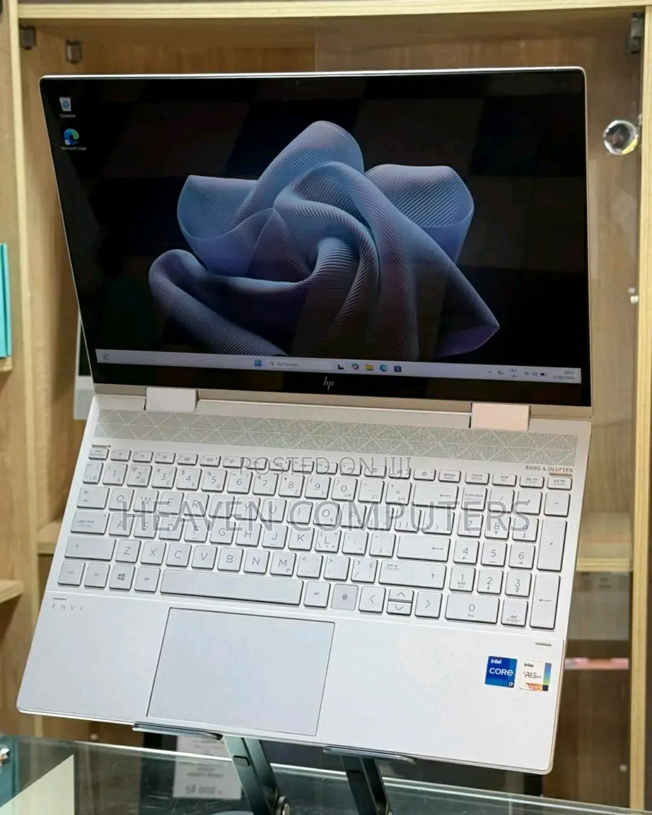 New Laptop HP Envy 15 16GB Intel Core i7 SSD 512GB