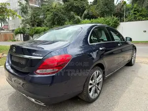 Mercedes-Benz C300 Base 4Matic Coupe AWD (2.0L 4cyl 7A) 2017 Blue