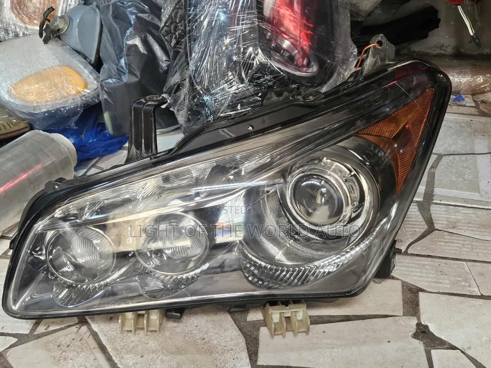 Infiniti Qx80 2014 Headlight Driver Side