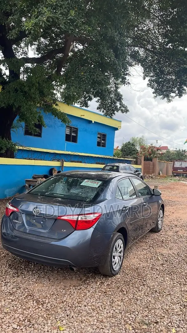 Toyota Corolla 2017 Beige