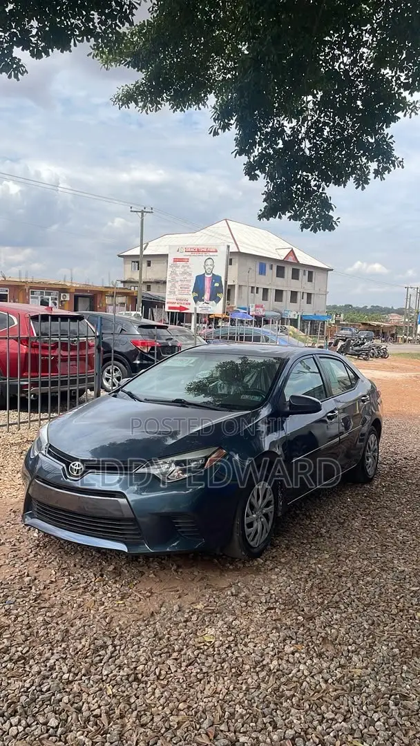 Toyota Corolla 2017 Beige