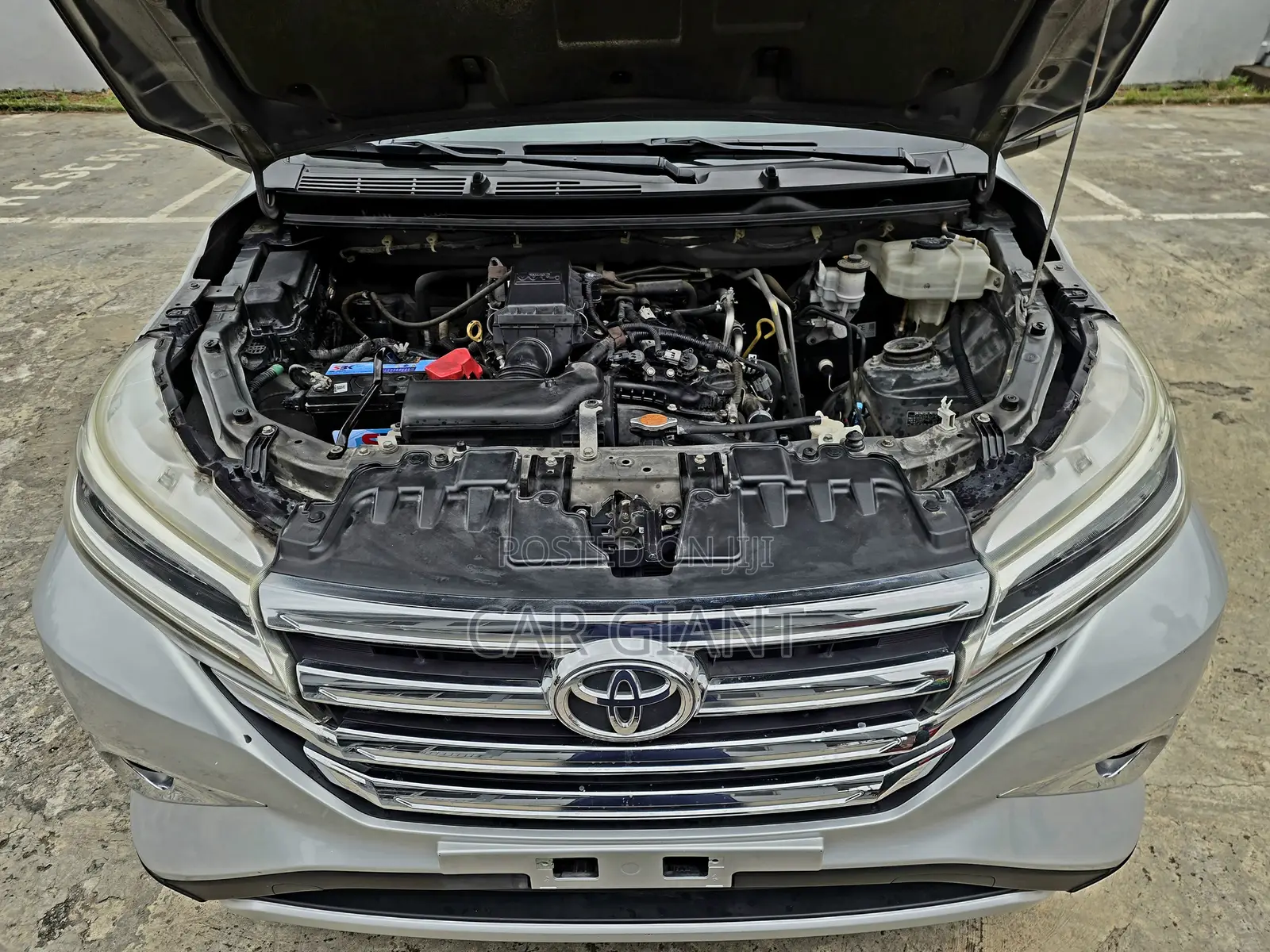 Toyota Rush 2020 Silver