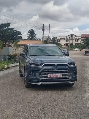 Toyota Highlander Limited AWD 2024 Gray