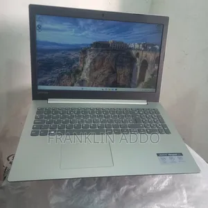 Laptop Lenovo Legion Y530 4GB Intel Core i5 SSD 140GB