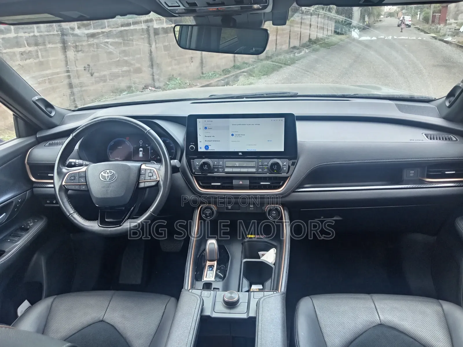 Toyota Highlander Limited AWD 2024 Gray