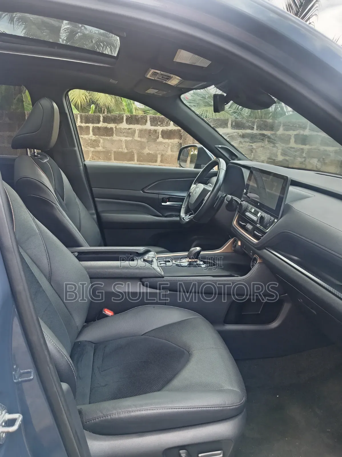 Toyota Highlander Limited AWD 2024 Gray
