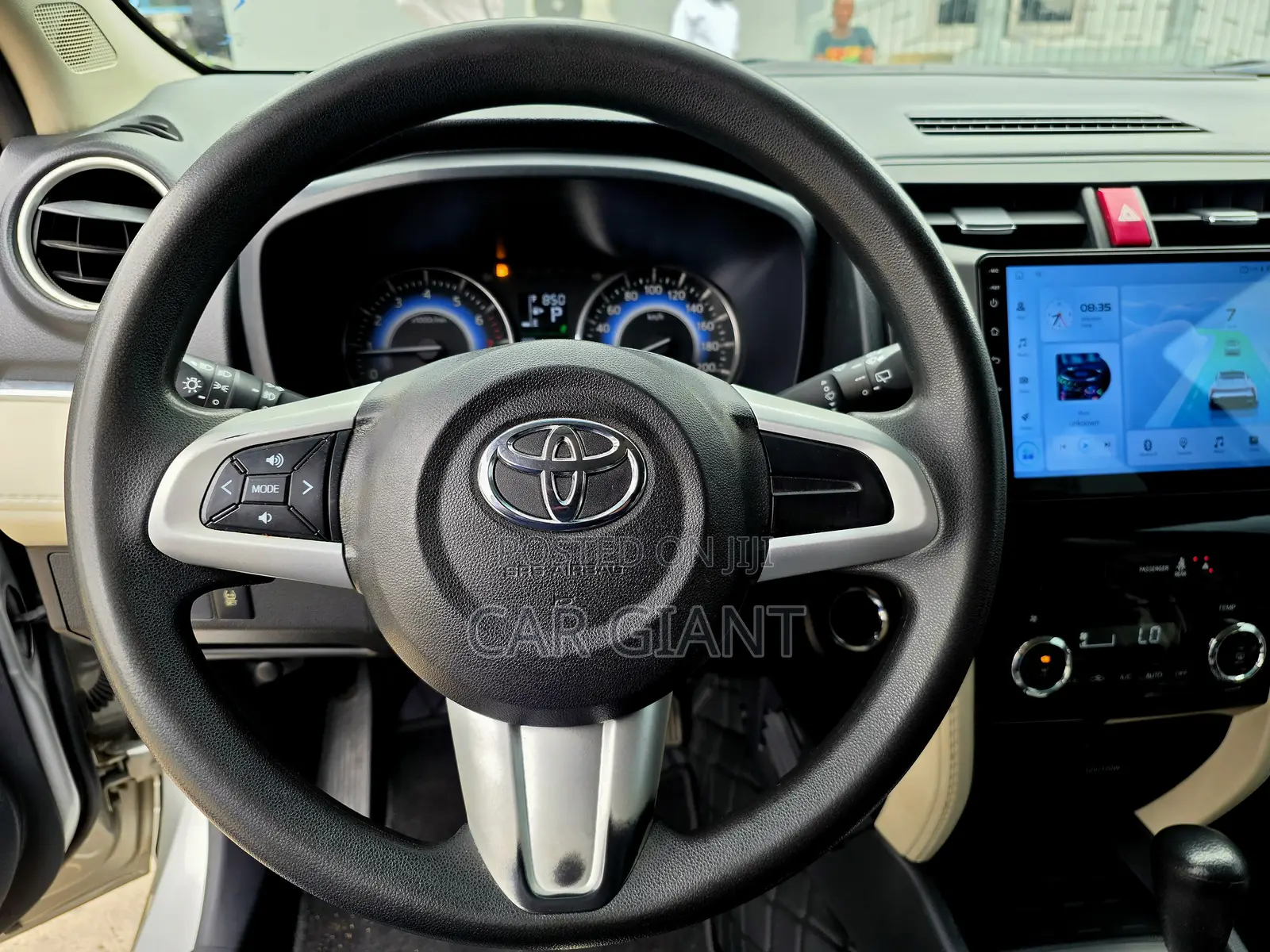 Toyota Rush 2020 Silver