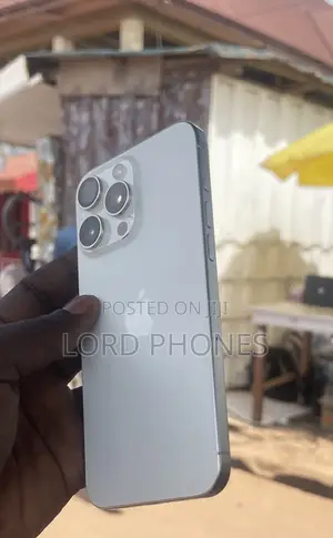 Apple iPhone 15 Pro Max 256 GB White