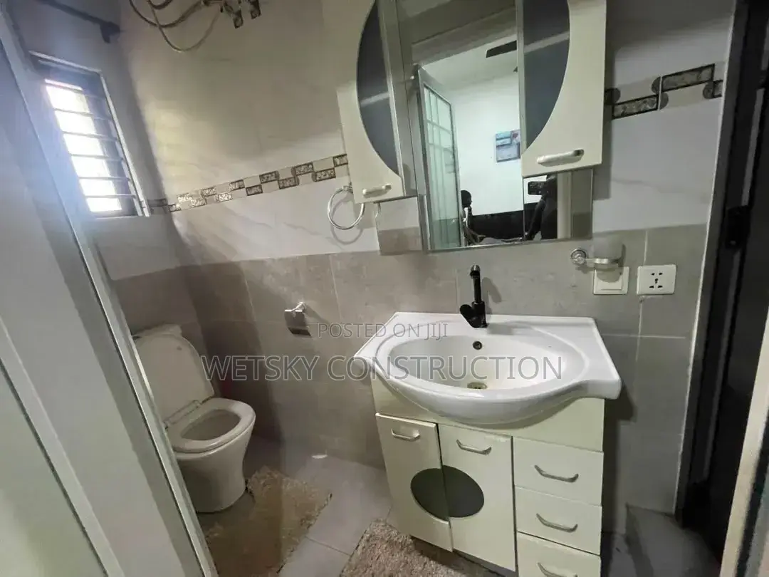 Furnished 1bdrm Apartment in South Odorkor Ade, Sakaman for rent
