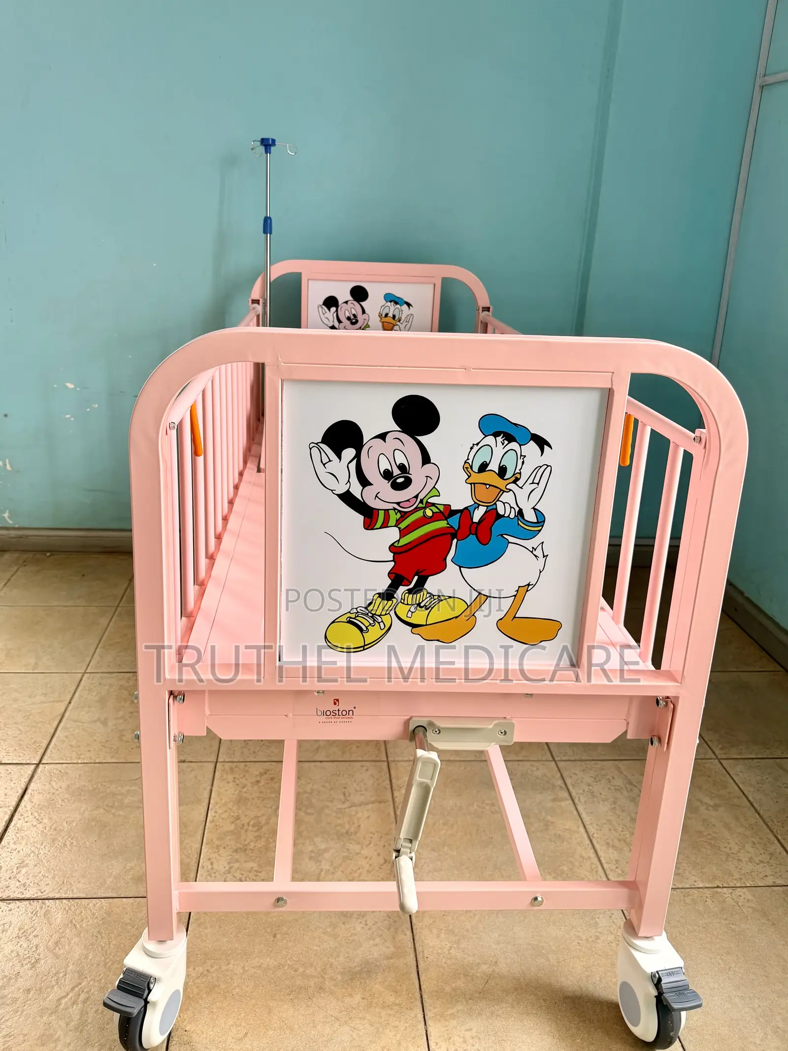 Children's/Pediatric Bed