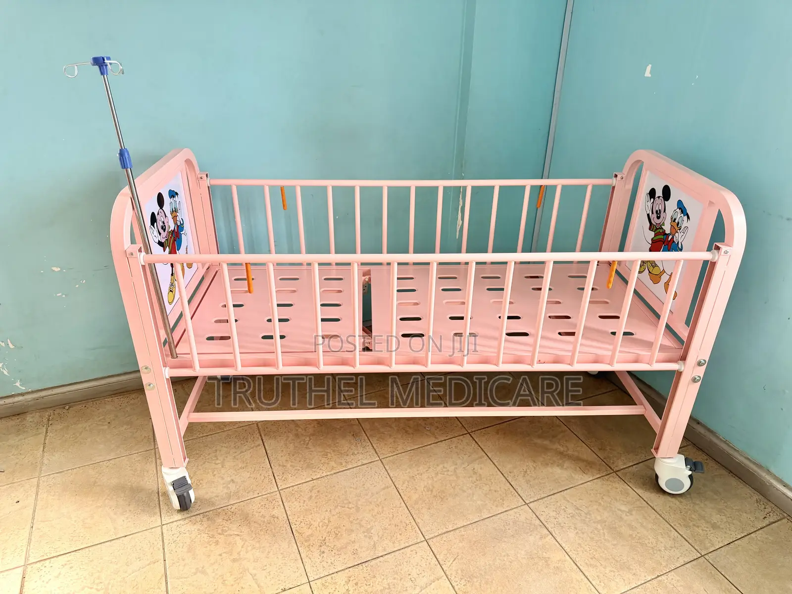 Children's/Pediatric Bed