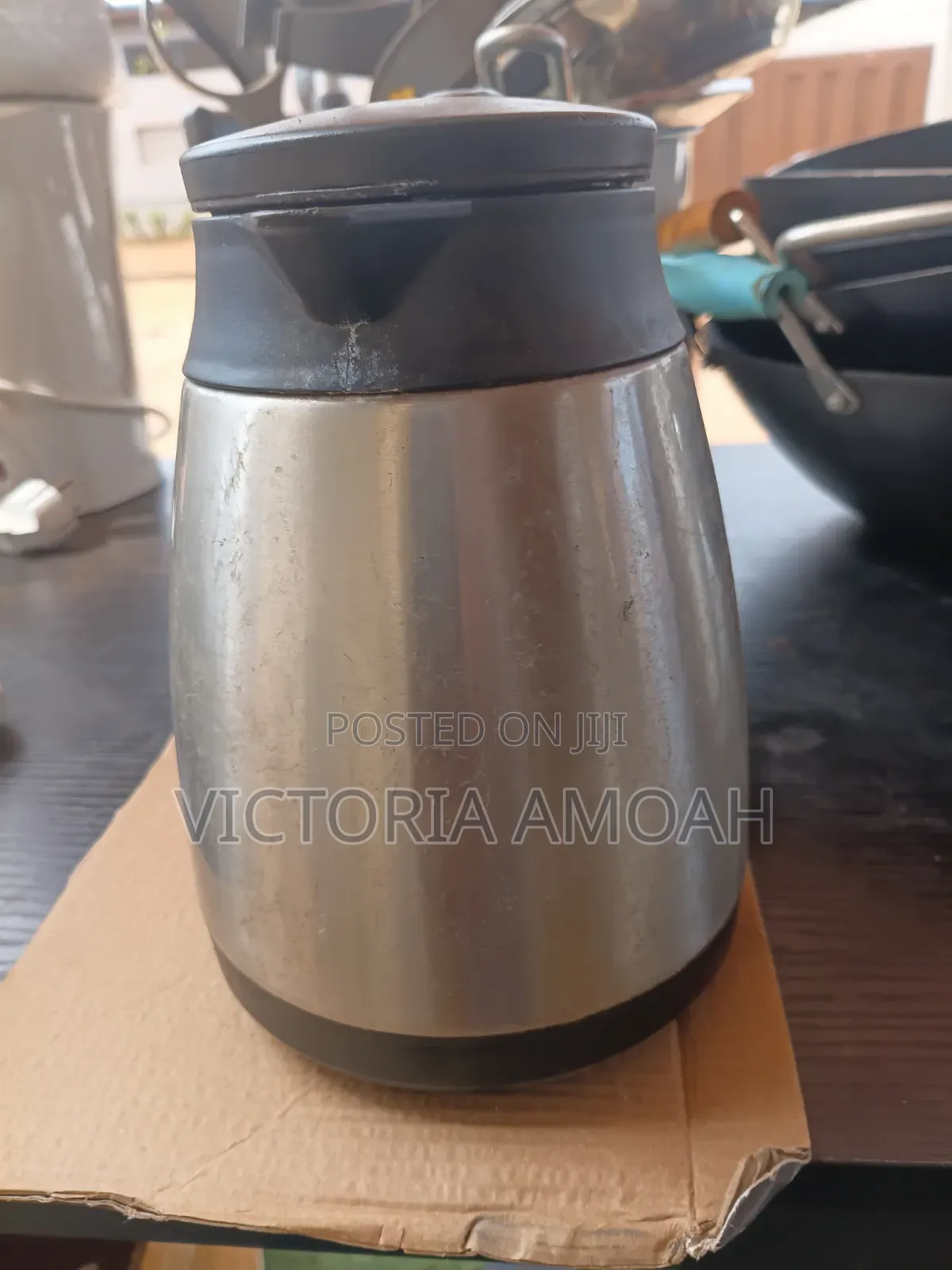 Vacuum Carefe Stainless Steel Flask.