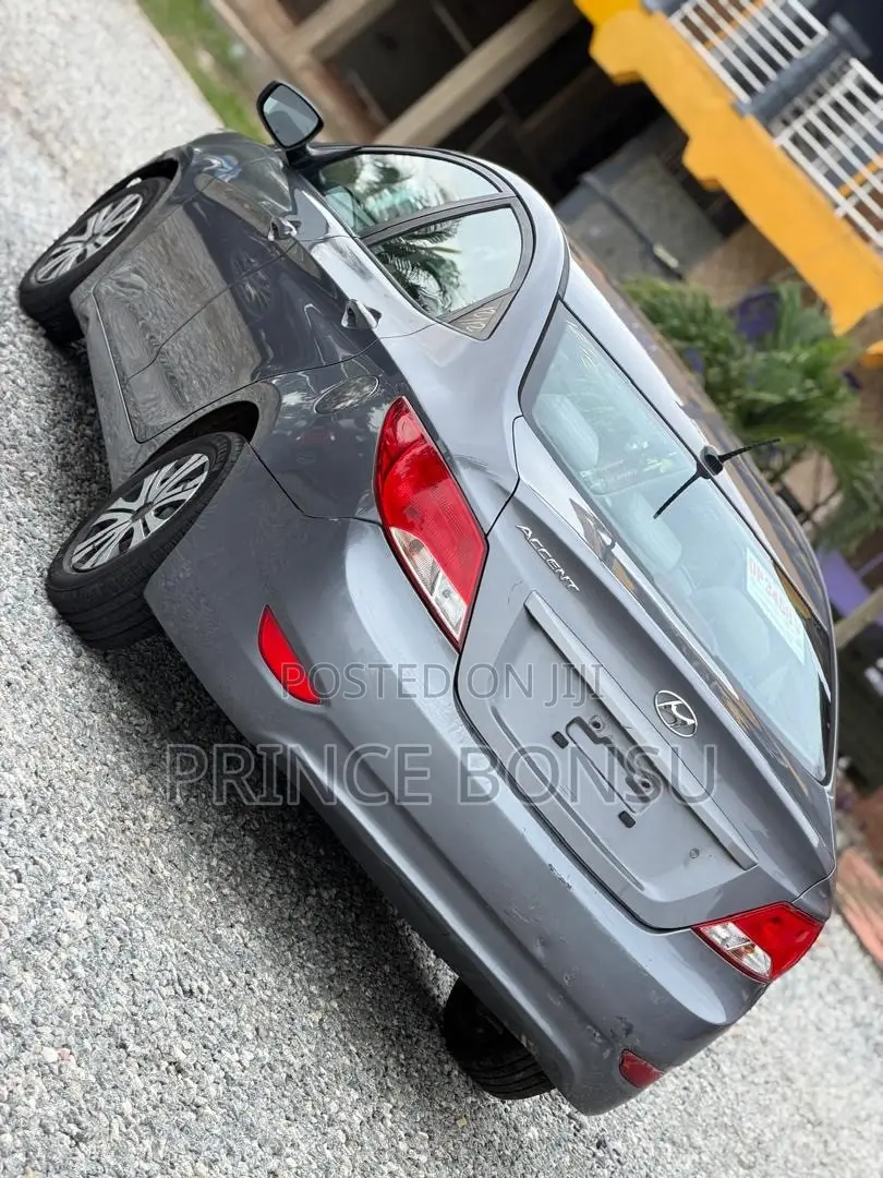 Hyundai Accent 2016 Gray