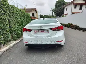 Hyundai Elantra 2016 White