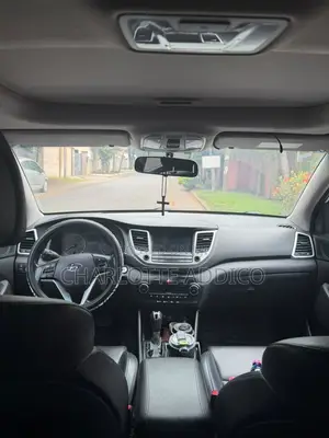 Hyundai Tucson 2017 White
