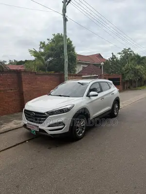 Hyundai Tucson 2017 White
