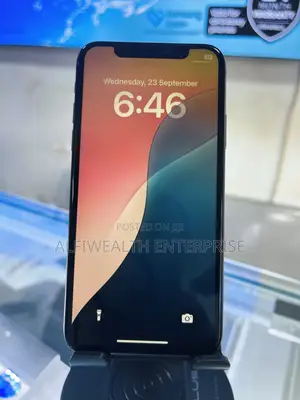 Apple iPhone XS 64 GB Black