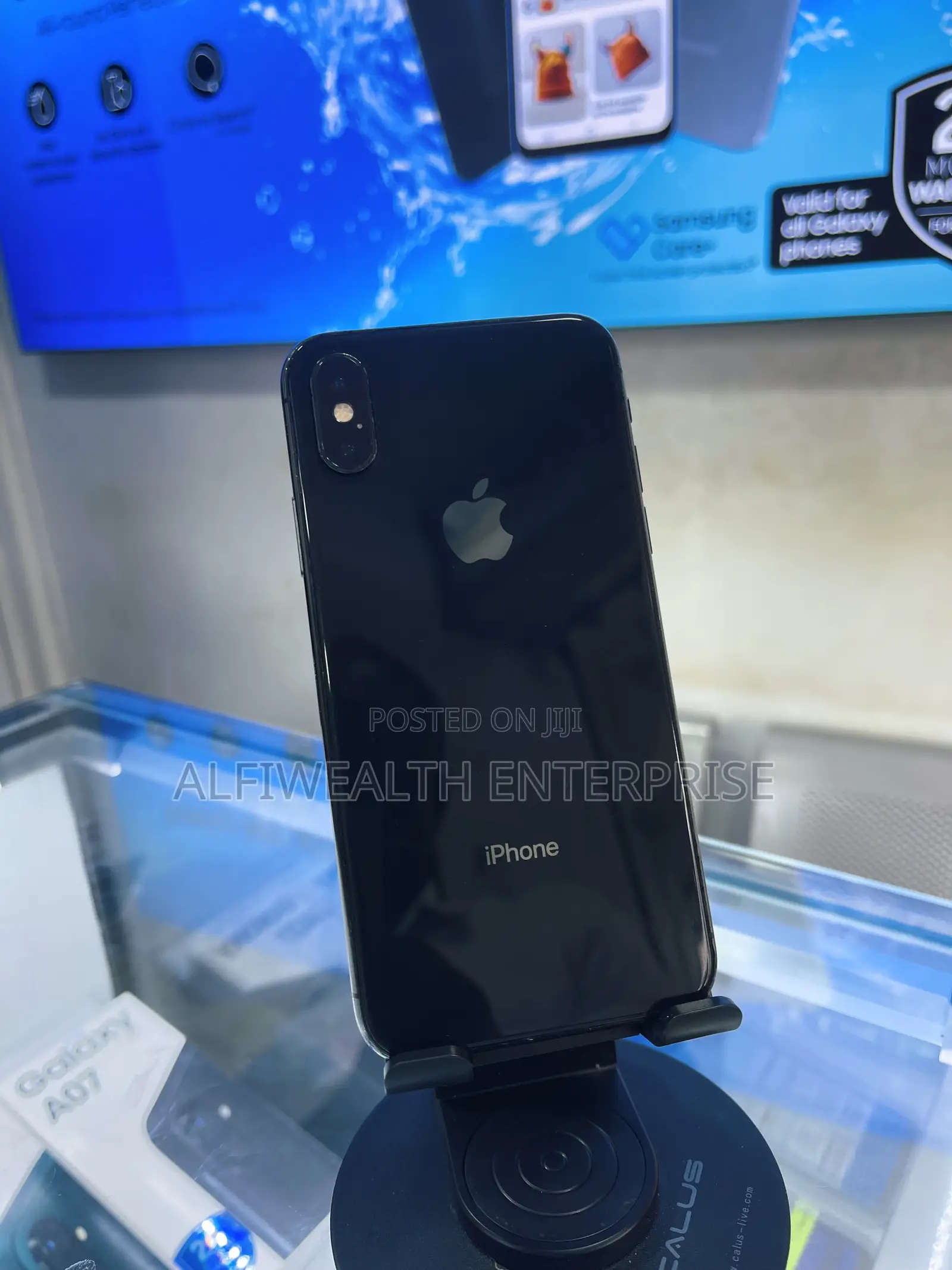 Apple iPhone XS 64 GB Black