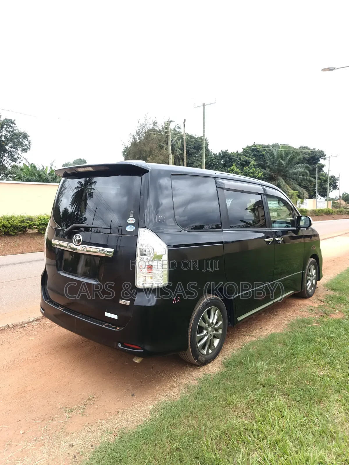 Toyota Voxy 2012 Black
