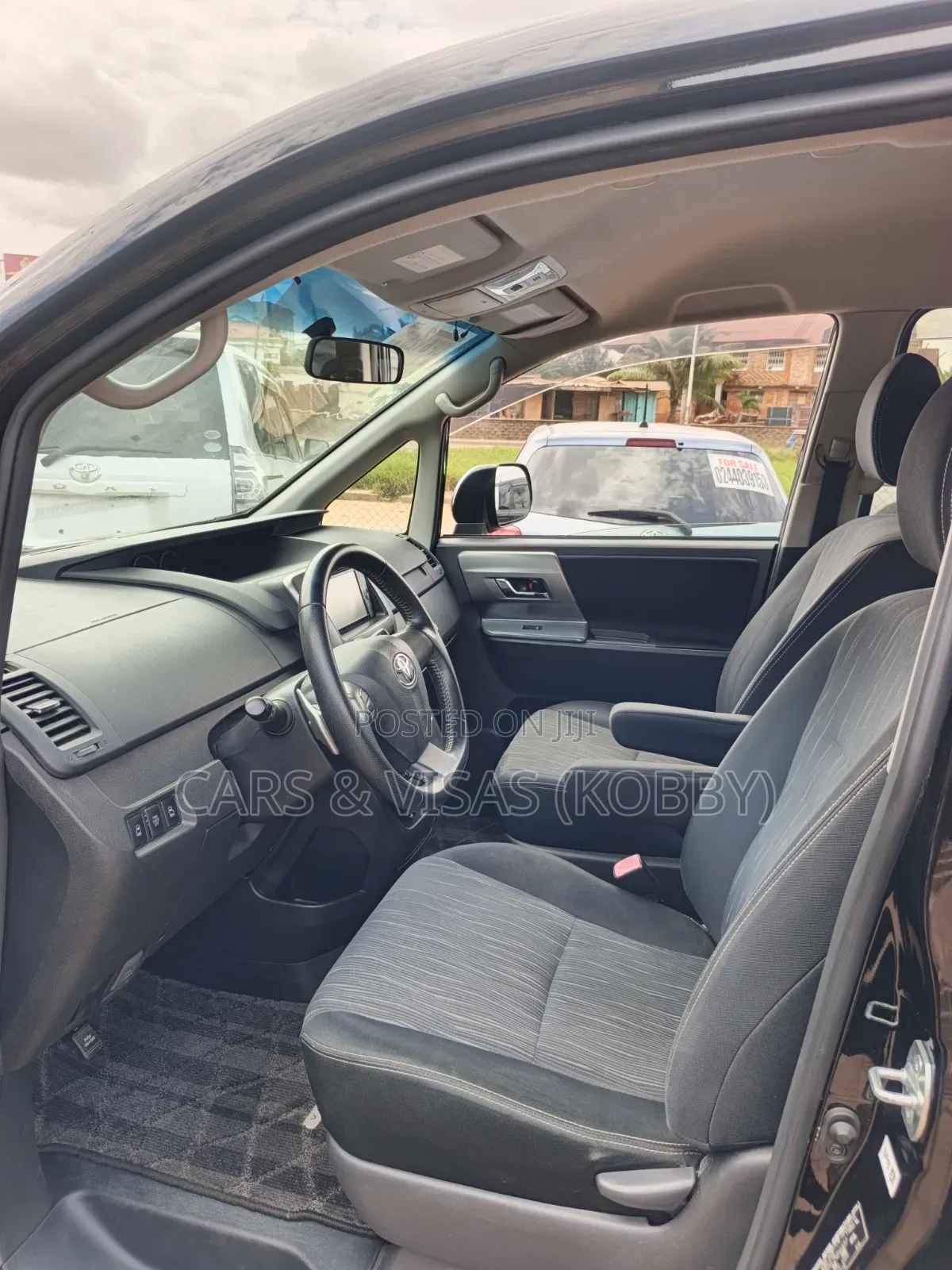 Toyota Voxy 2012 Black