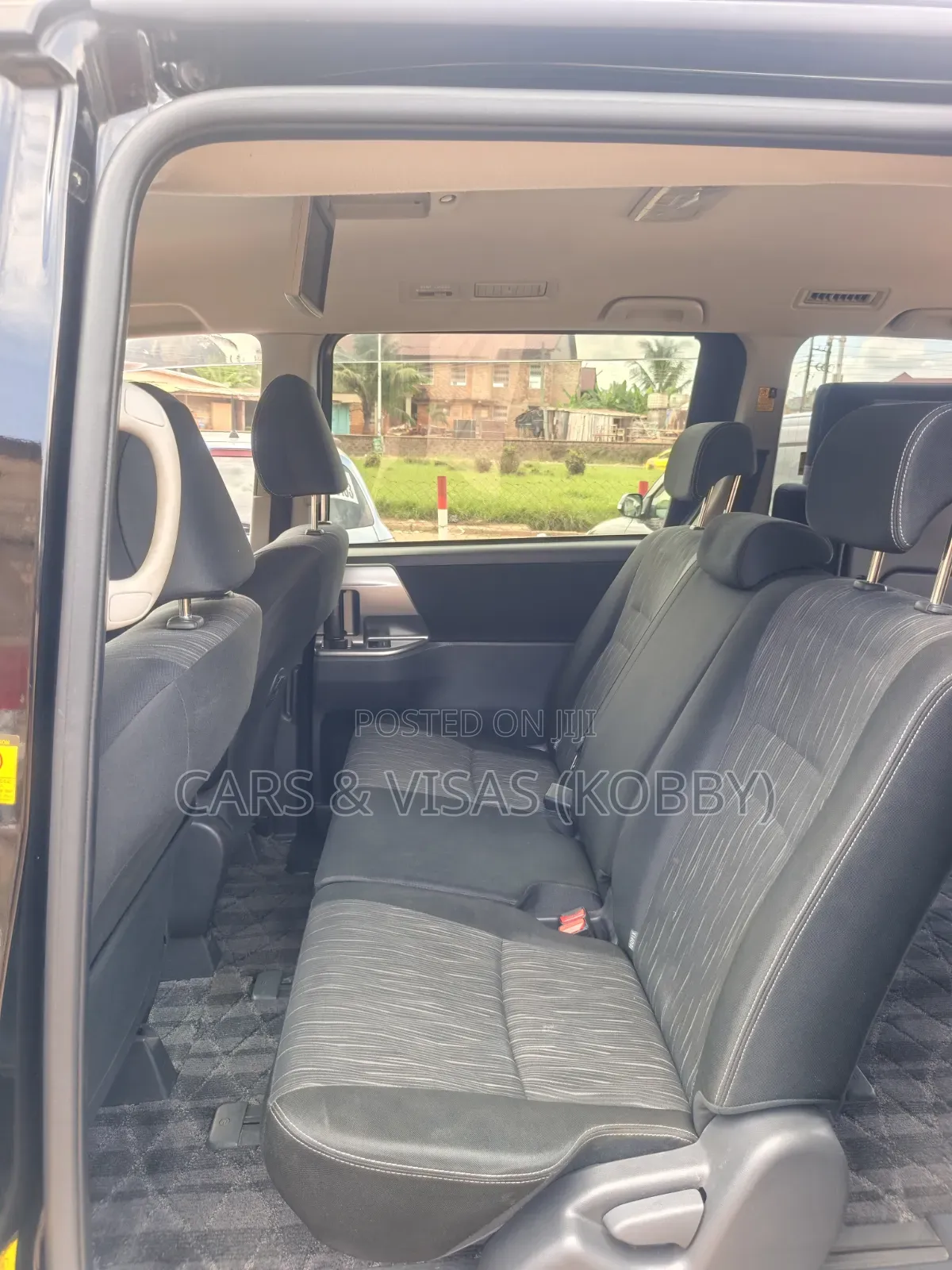 Toyota Voxy 2012 Black