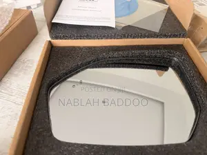 Hyundai Palisade Left Side Mirror Glass – With Blind Spot Indicator