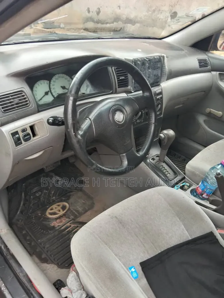 Toyota Corolla 2008 Gray