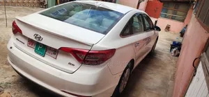 Hyundai Sonata Eco 4dr Sedan (1.6L 4cyl Turbo 7AM) 2015 White